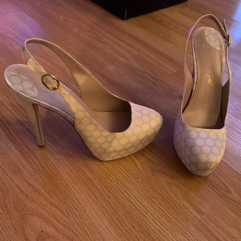 High heel sling back pump, size 11